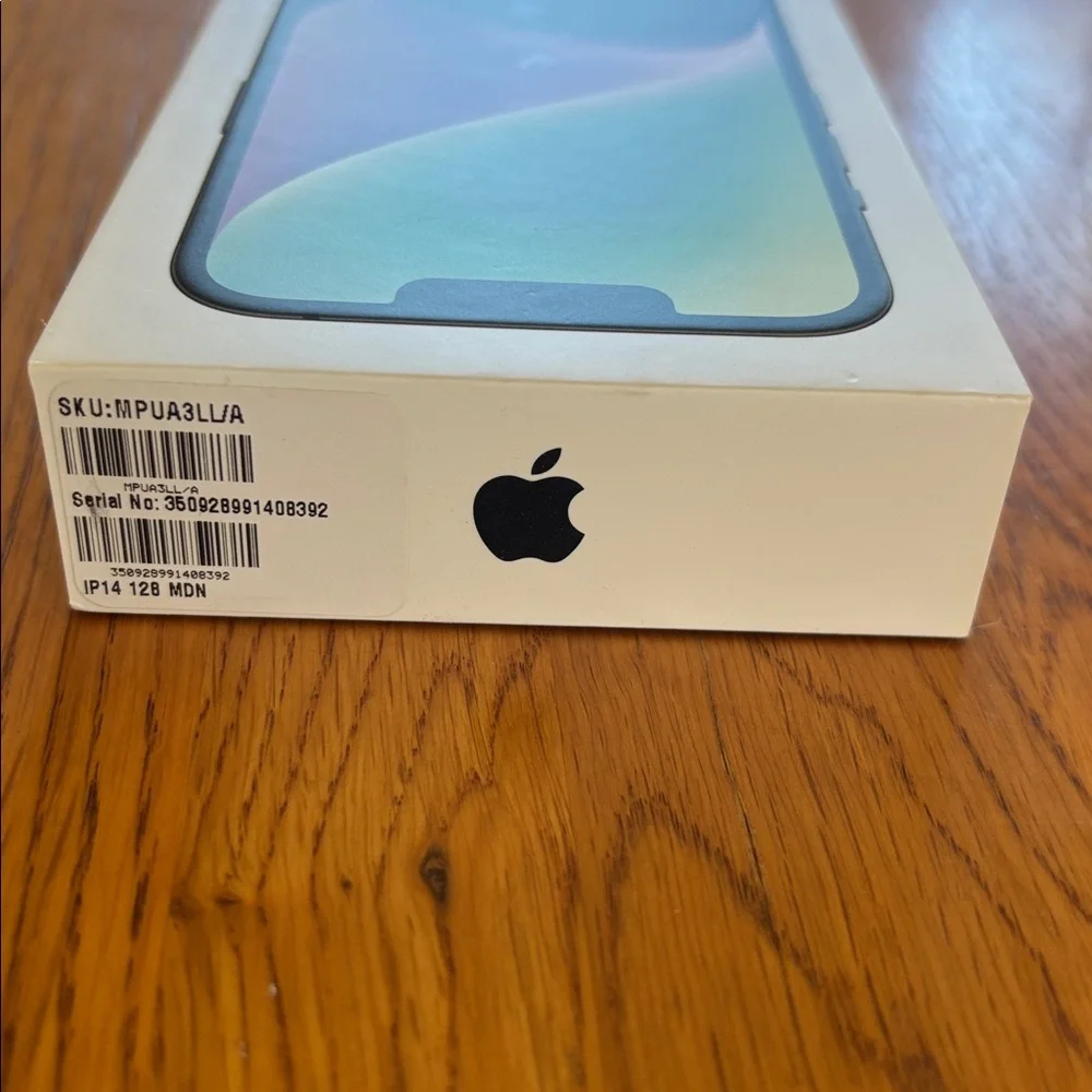 Apple iPhone 14 Box